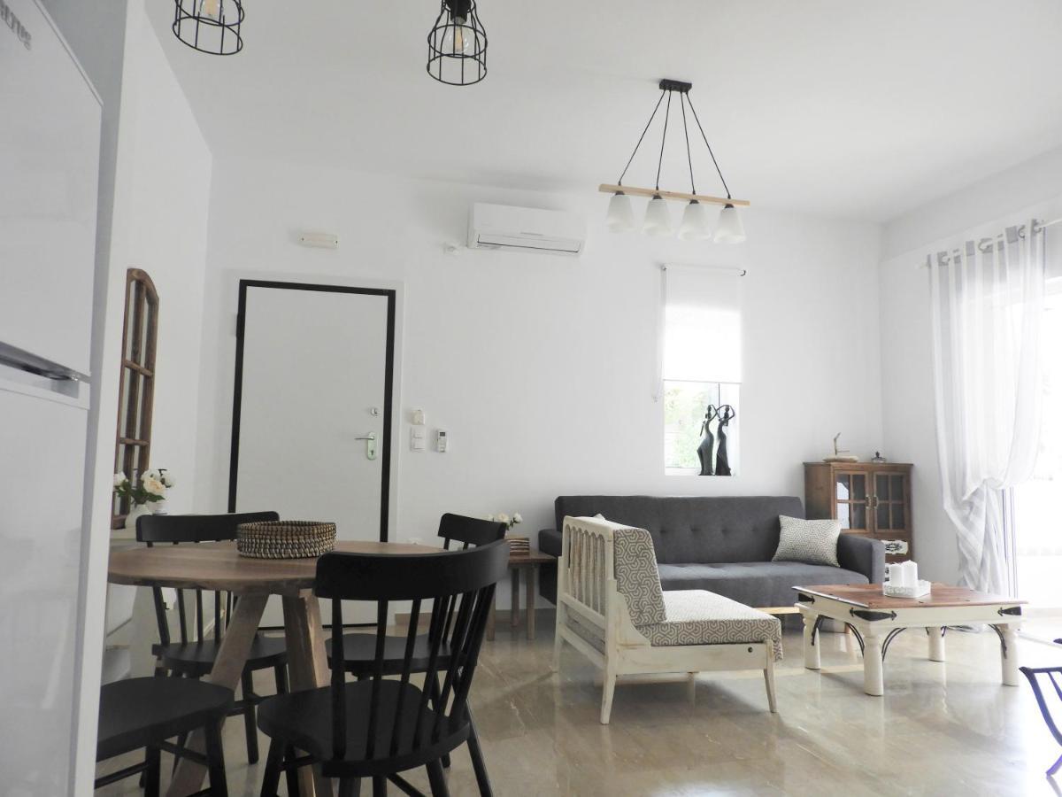 Sgs Luxury Apartments Ксилокастрон Екстер'єр фото